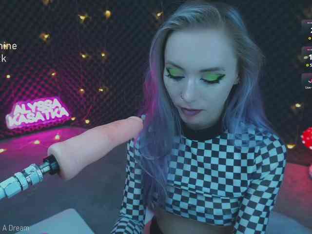 ALYSSA_KASATKA webcam
