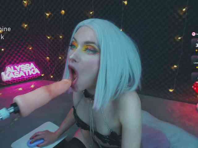 ALYSSA_KASATKA webcam