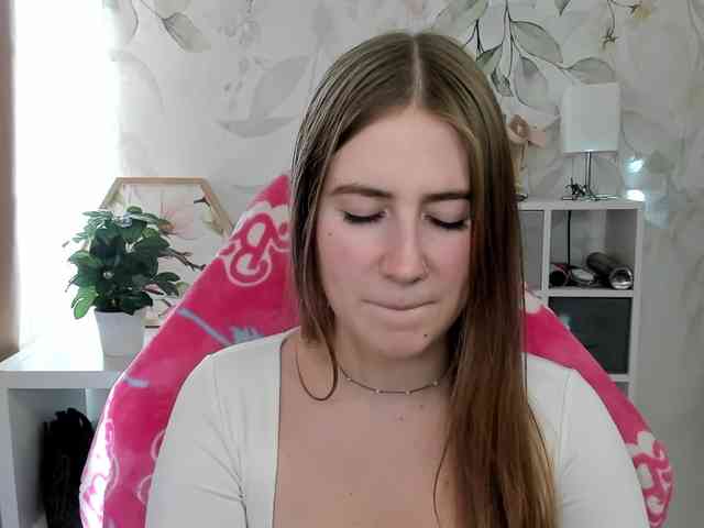 desireMegan webcam
