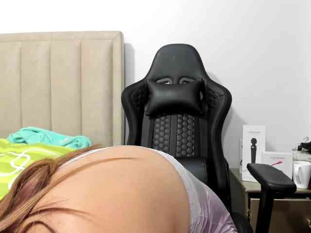 ChloeMiller69 webcam