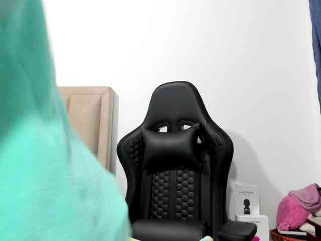 ChloeMiller69 webcam