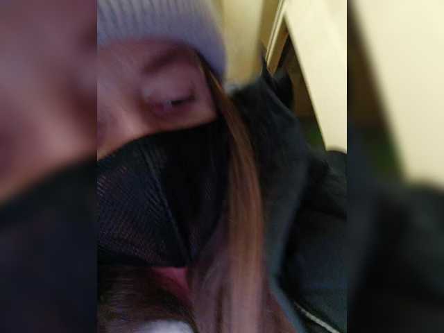 go to chat with Angelia22