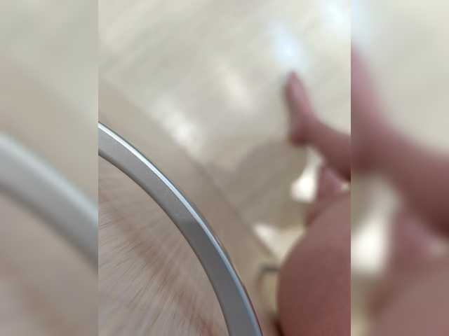 go to chat with Angelia22