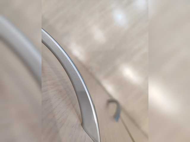 Accedi alla chat con il nickname Angelia22 Angelia22