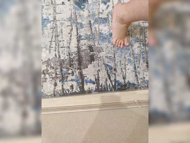 Entra en el chat con el modelo Angelia22 Angelia22