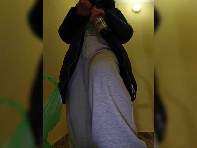 go to chat with Angelia22