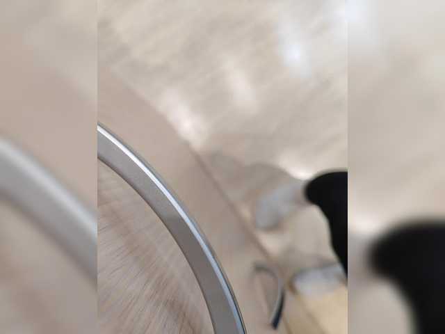 go to chat with Angelia22