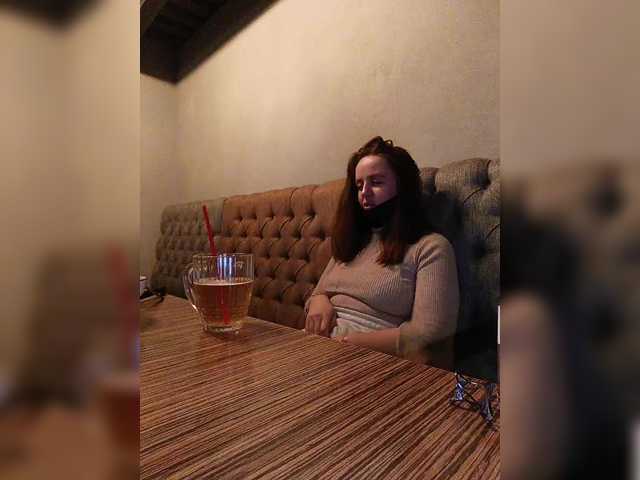 Vai a chattare su Angelia22 Angelia22