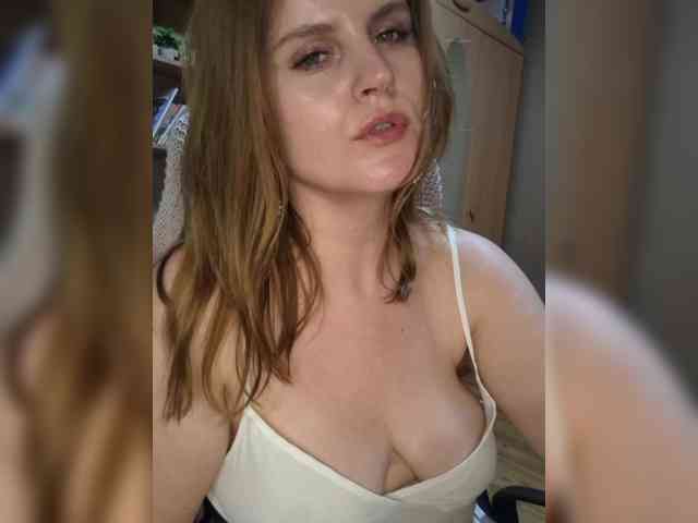 AnitaGlamorX webcam