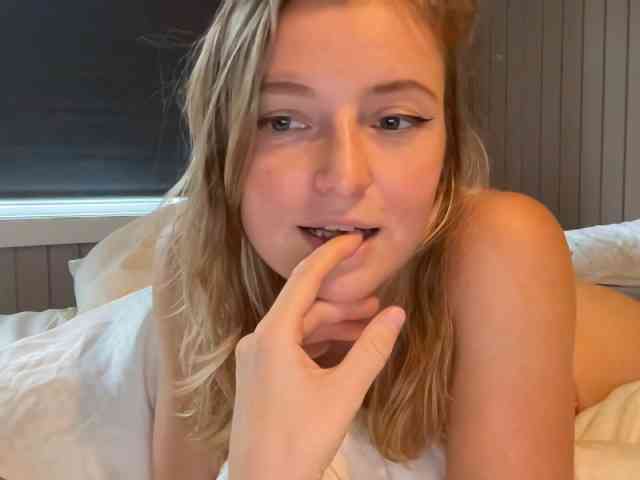 Ameliasweety webcam