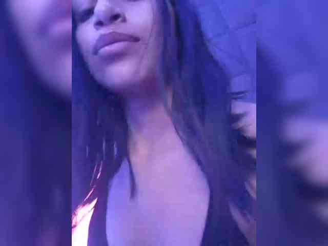 ChloeMontes webcam