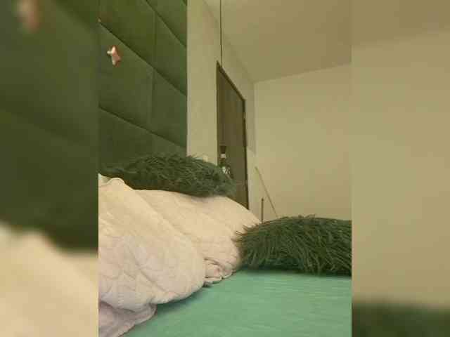 ChloeMontes webcam