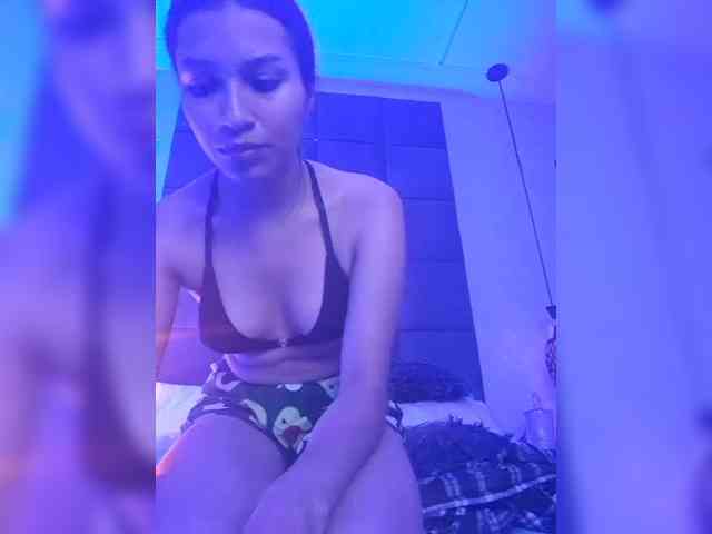 ChloeMontes webcam