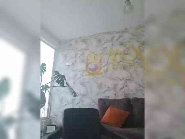 ChloeMontes webcam