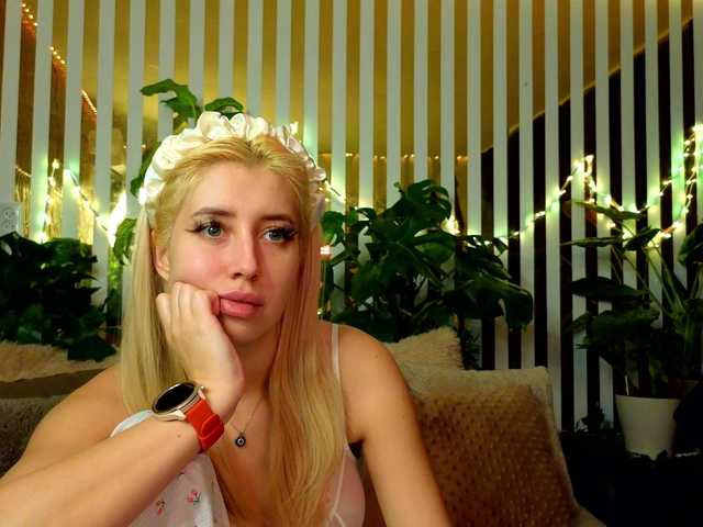 go to chat with FlowwwerGirl