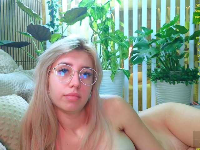 Gratis Live Sexcam mit -Violettttta- -Violettttta-