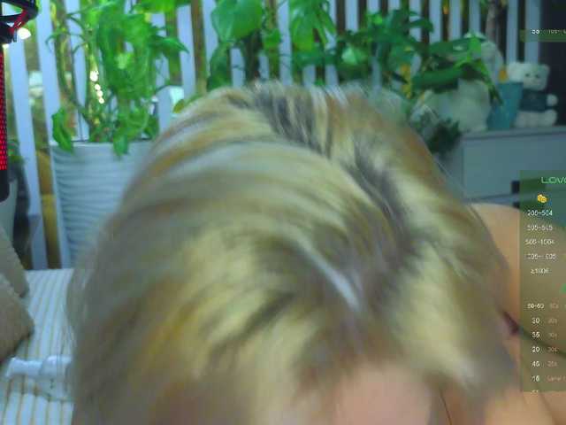 Vai a chattare su -Violettttta- -Violettttta-