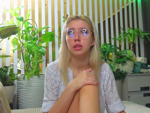 -Violettttta- -Violettttta-