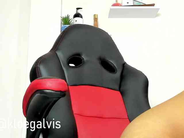 kloe-squirts webcam