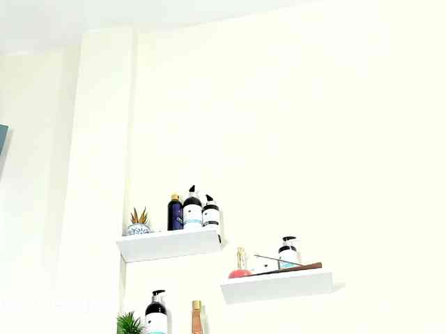 kloe-squirts webcam