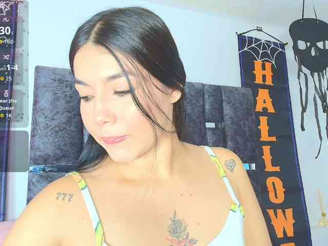 TaniaMilan webcam