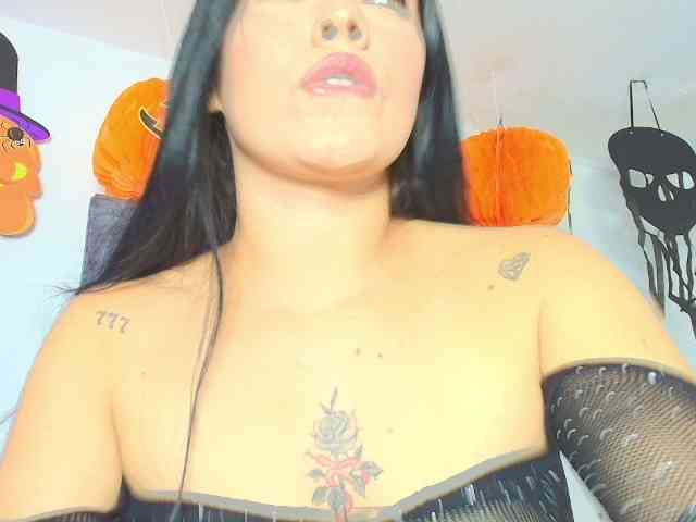 TaniaMilan webcam
