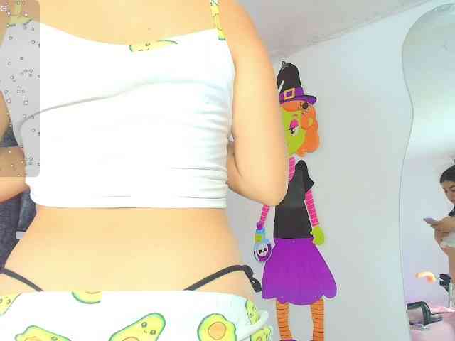 TaniaMilan webcam
