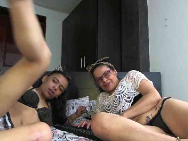 lesbifelinas webcam