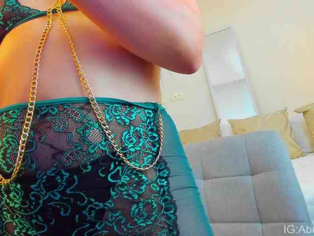 abellaskin1 webcam