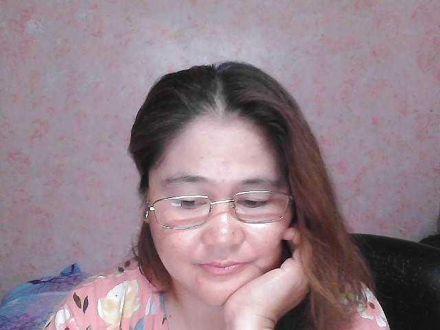 NICEtitspinay Live Cam on BongaCams