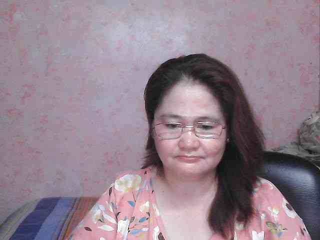 NICEtitspinay webcam