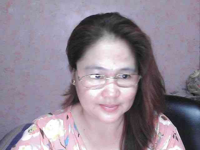 NICEtitspinay webcam