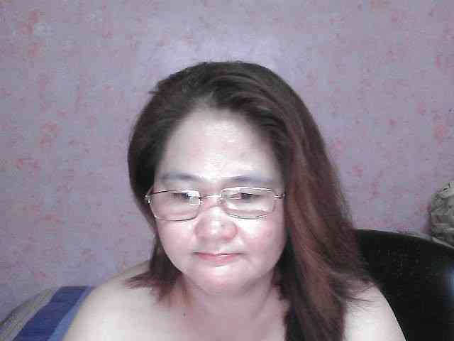 NICEtitspinay webcam