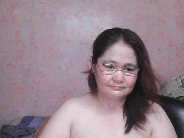 NICEtitspinay webcam