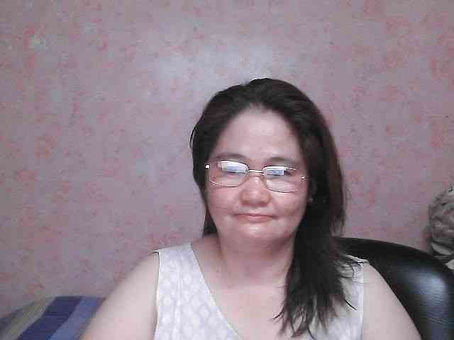 NICEtitspinay webcam