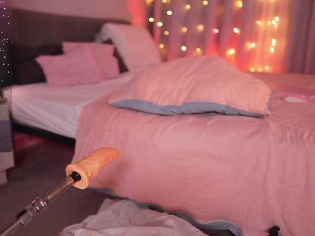 Gratis Live Sexcam mit CherryGirlfriend CherryGirlfriend