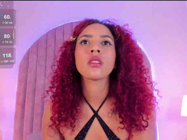 ShaylaDavis webcam