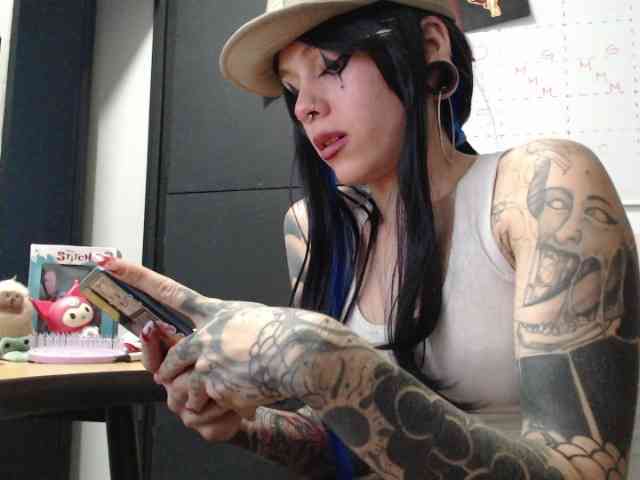 kuromii-chang webcam