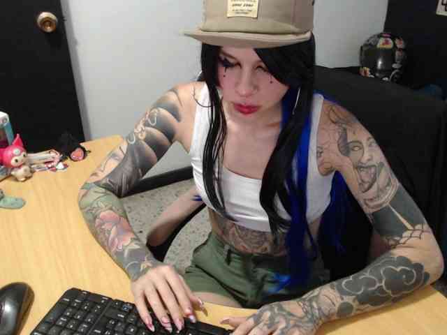 kuromii-chang webcam