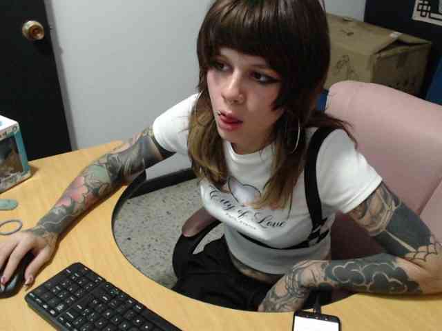 kuromii-chang webcam