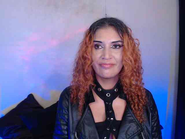 AgathaTenebri webcam