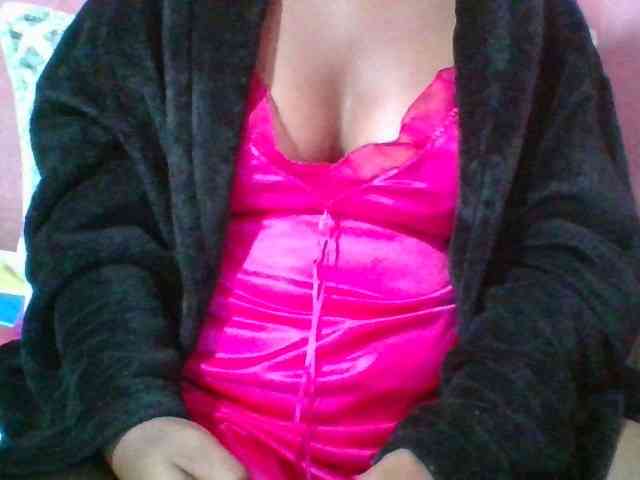 Imannoellah webcam