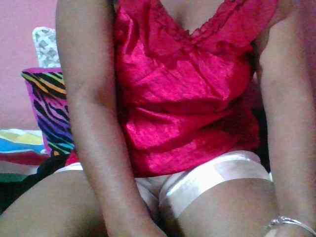 Imannoellah webcam