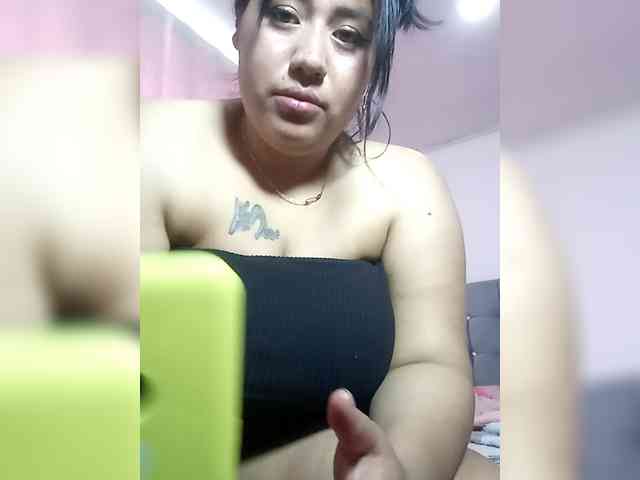 KATYGONZALEZ webcam