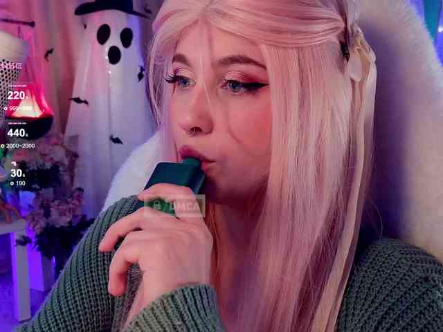 HoneyCherry webcam