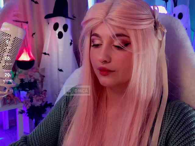 HoneyCherry webcam