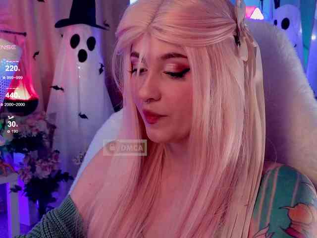 HoneyCherry webcam