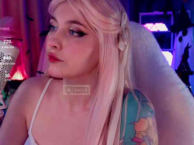 HoneyCherry webcam