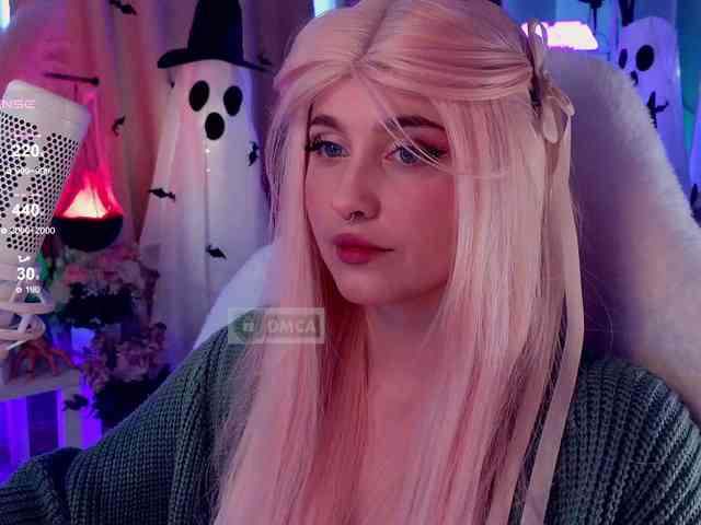 HoneyCherry webcam