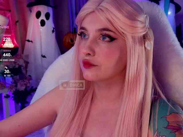 HoneyCherry webcam